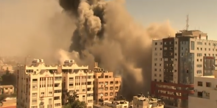 İsrail Qəzzədə Əlcəzirə və Associated Press-in binasını darmadağın edib – VİDEO