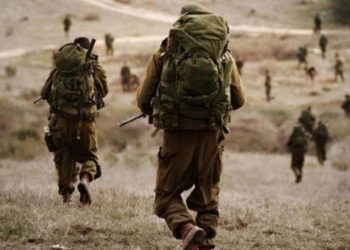 Sionistlər qəfil hərbi təlimlər keçirdi