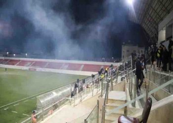 Sionist hərbiçilərinin göz yaşardıcı qazlarla Qüdsdə idman meydançasına hücumu