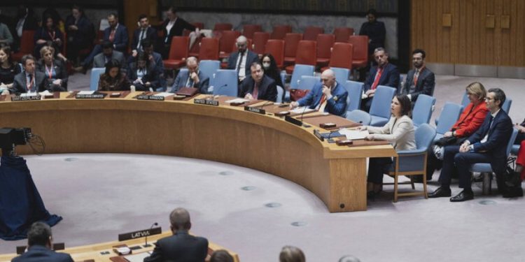 Çinin BMT-dəki nümayəndəsi: “İsrail” qulağını kar edib