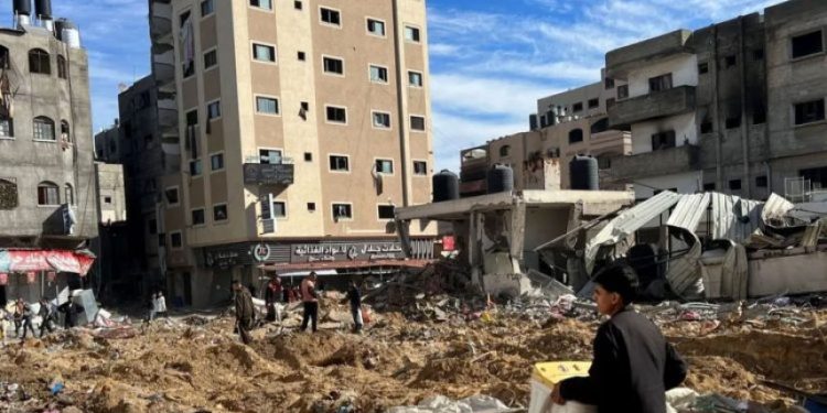 İsrail rejiminin Kamal Üdvan xəstəxanasındakı dəhşətli hərbi cinayəti