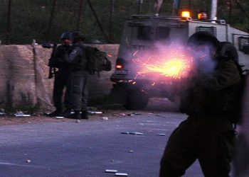 İşğalçı qüvvələrin Əzun şəhərciyinə hücumu və 5 şəhid