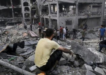 Dir əl-Bələhdə fələstinlilərin öldürülməsi və Xan Yunisin geniş şəkildə bombalanması