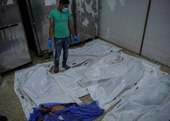 Qəzzədə xəstəxanaların bombalanması davam edir