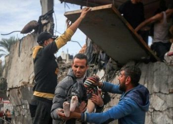 Qəzzə şəhərinin şimal-qərbində yaşayış evinin bombalanması nəticəsində 5 nəfər şəhid olub