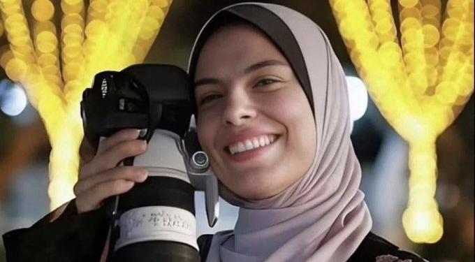 Ailə üzvlərindən 9 nəfər ilə birgə şəhid olan fələstinli fotoqraf