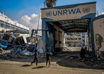 Sionist rejimin qırıcılarının UNRWA-nın qida anbarına hücumu