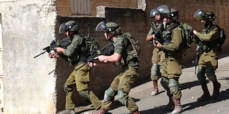 Sionist rejim Qərb Sahilində kütləvi həbslər həyata keçirdi, məskunlaşmaçılar fələstinlilərin nəqliyyat vasitələrini yandırdı