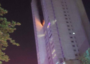 Kiçik bir dron Tehranın mərkəzindəki çoxmərtəbəli yaşayış binasındakı mənzili hədəfə alıb!