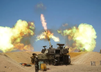 İşğalçı qüvvələrin artilleriyası Qəzza zolağının mərkəzində, Nusayrat düşərgəsinin şimalındakı əraziləri atəşə tutur.