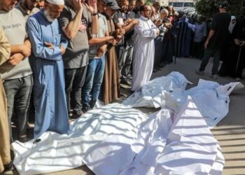 Nuseyrat polis rəisi və 11 ailə üzvü İsrail rejimi tərəfindən şəhid edilib