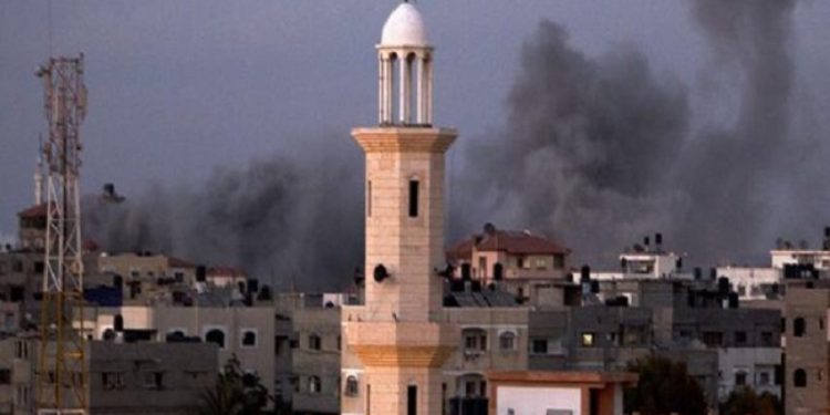 Son 48 saatda Qəzzəyə edilən hücumlarda 95 nəfər şəhid olub