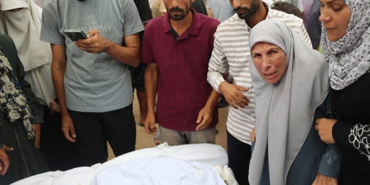 Çimərlikdə qətliam və Deyr əl-Bələh ilə Bureycdə davam edən İsrail bombardmanı