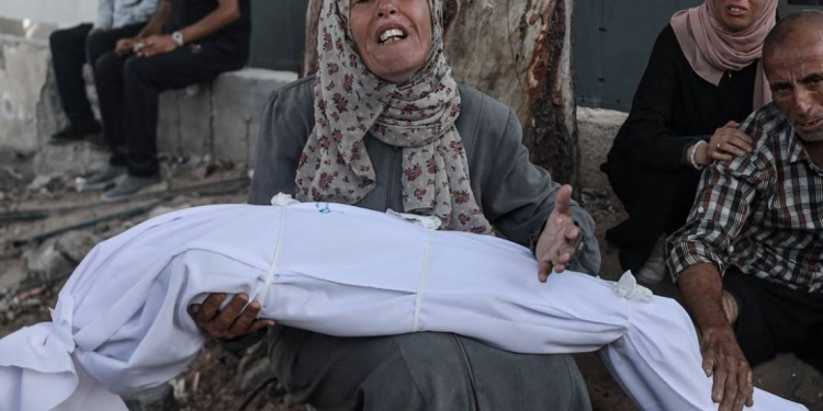 Sionist rejimin Xan Yunis, Rəfəh və Bureycdə məcburi köçkünlərin çadırlarını və məktəbini bombalanması nəticəsində şəhidlər